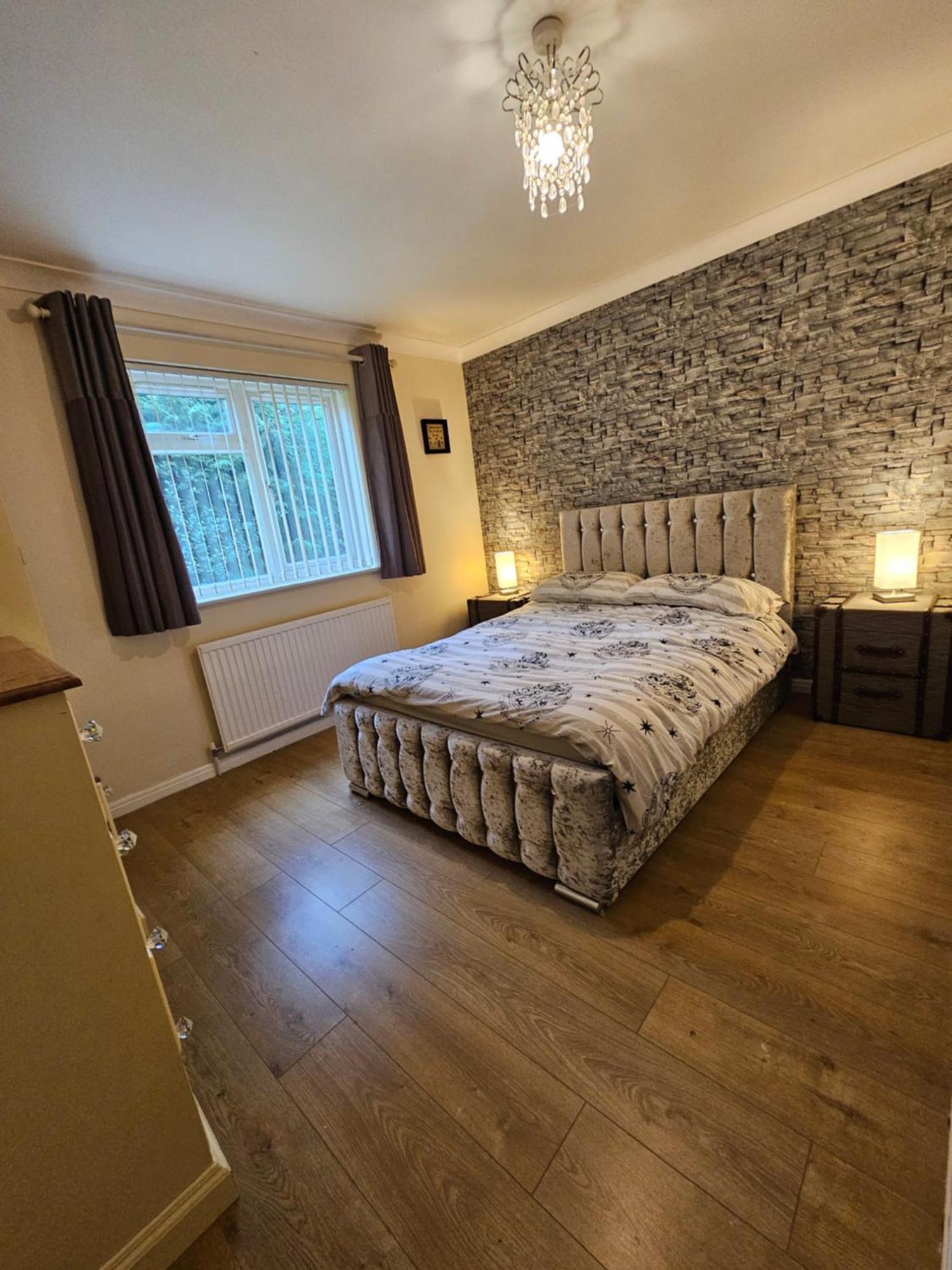 Harry Potter Hogwarts Apartment Watford  Exterior foto